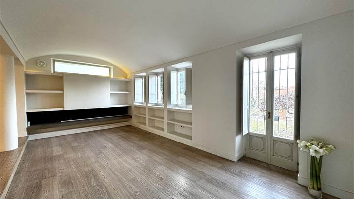 Signorile appartamento in villa